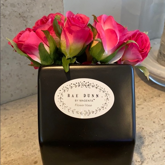 Rae Dunn “Welcome” Ceramic Vase - Picture 4 of 7